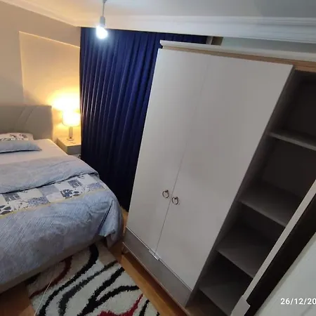 דירה 3+1 Stylish Furnished And Spacious In The Center Of *