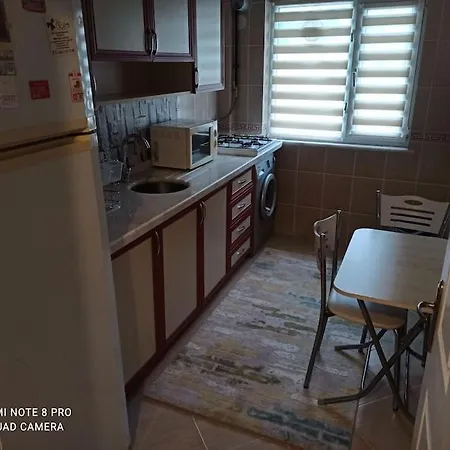 3+1 Stylish Furnished And Spacious In The Center Of